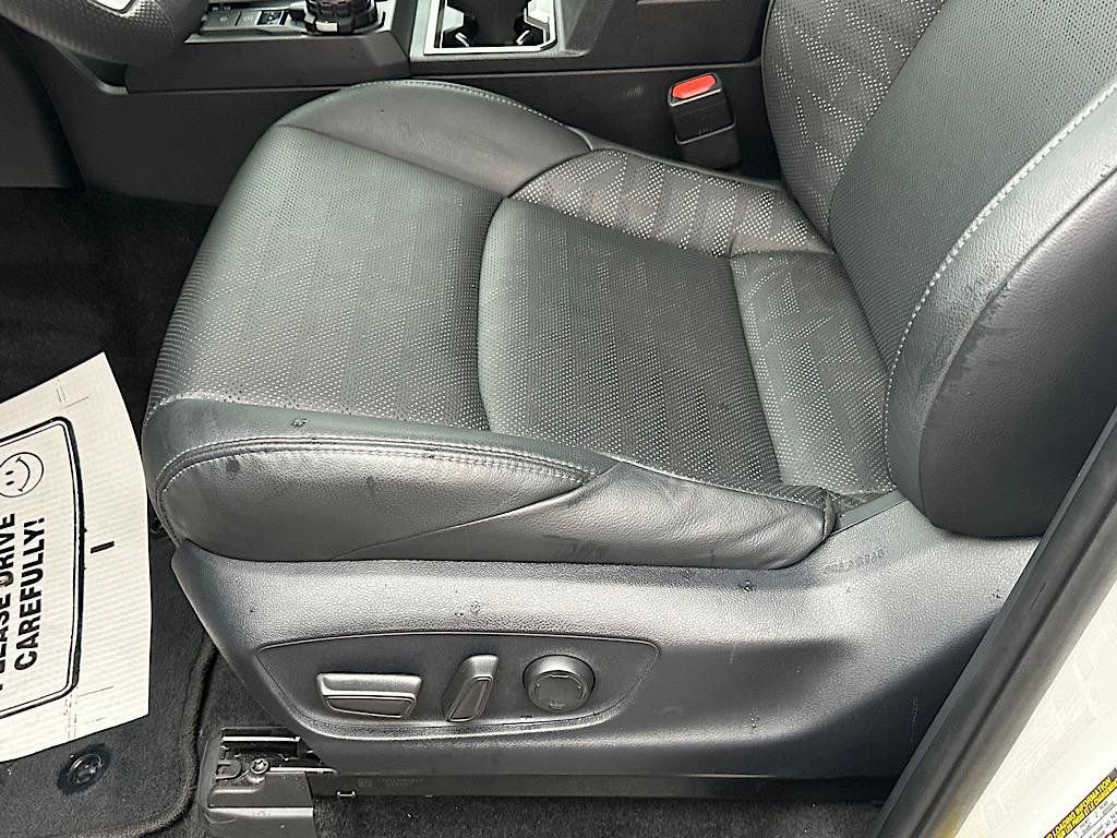 Certified 2024 Toyota Tacoma TRD Off-Road w/ TRD Off Road Premium Package image 12