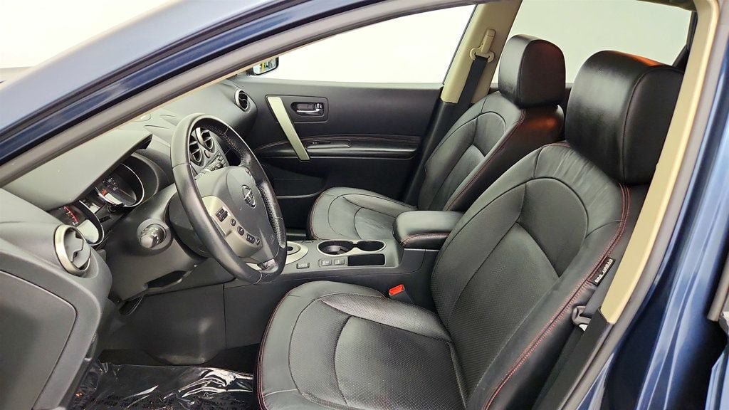 Used 2013 Nissan Rogue SL AWD/4WD image 20