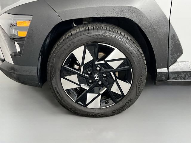 Used 2025 Hyundai Kona SEL image 25