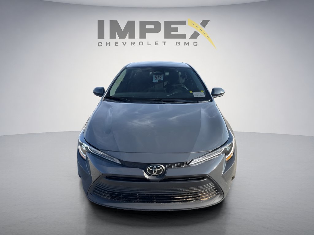 Used 2025 Toyota Corolla LE FWD image 8