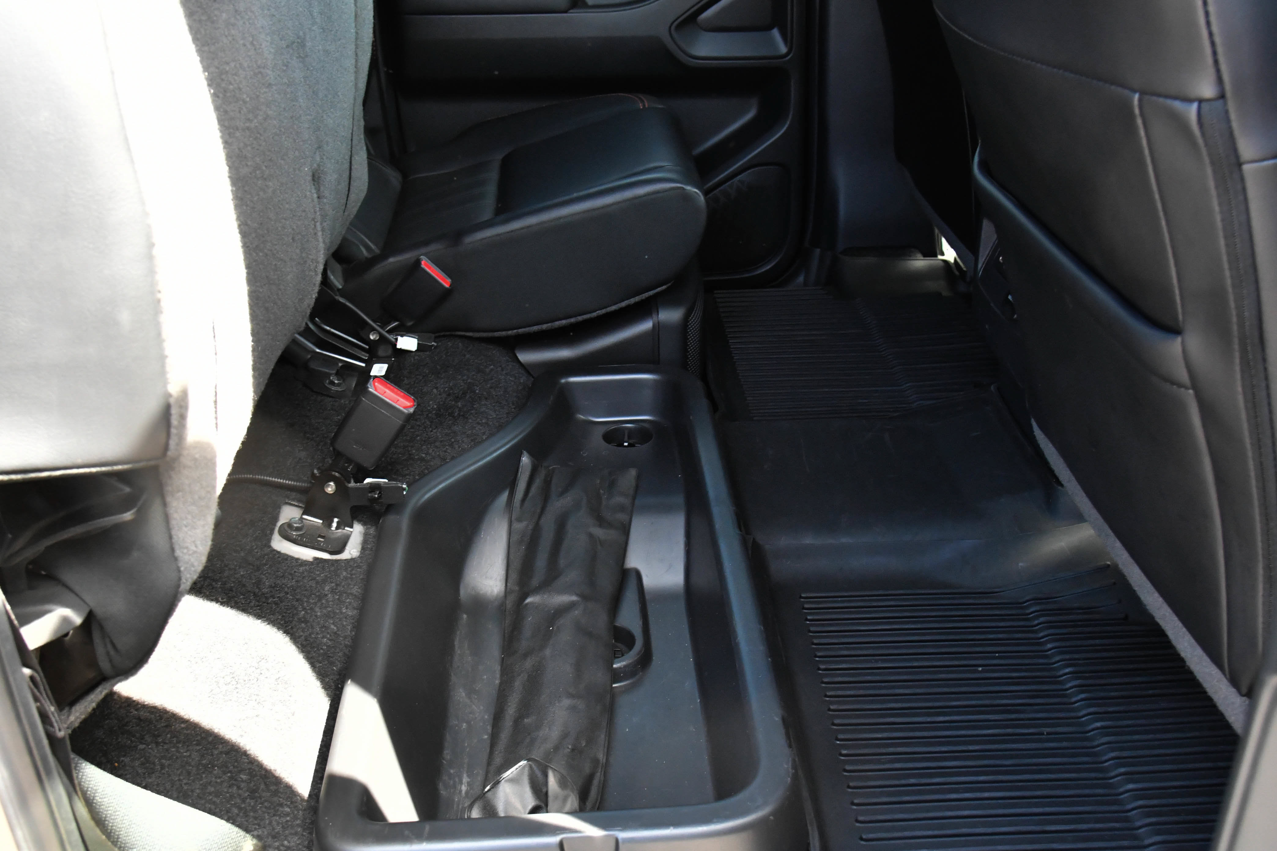 Used 2023 Nissan Frontier PRO-4X w/ Pro-4X Premium Package AWD/4WD image 51
