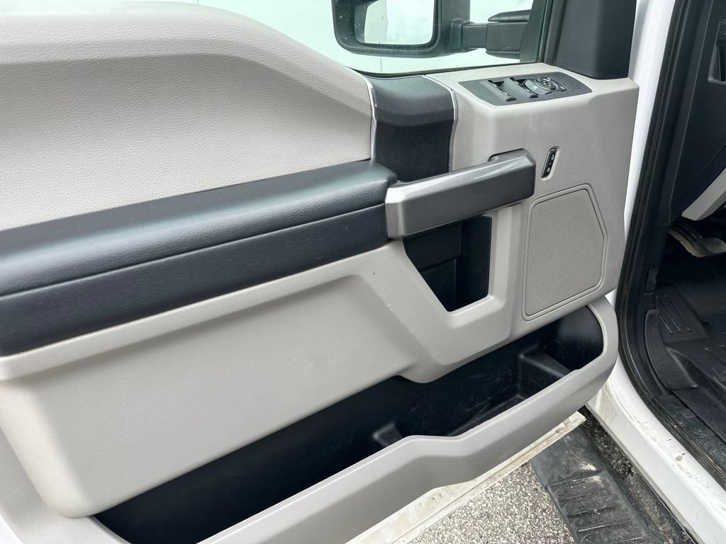 Used 2019 Ford F250 XLT w/ XLT Value Package AWD/4WD image 13
