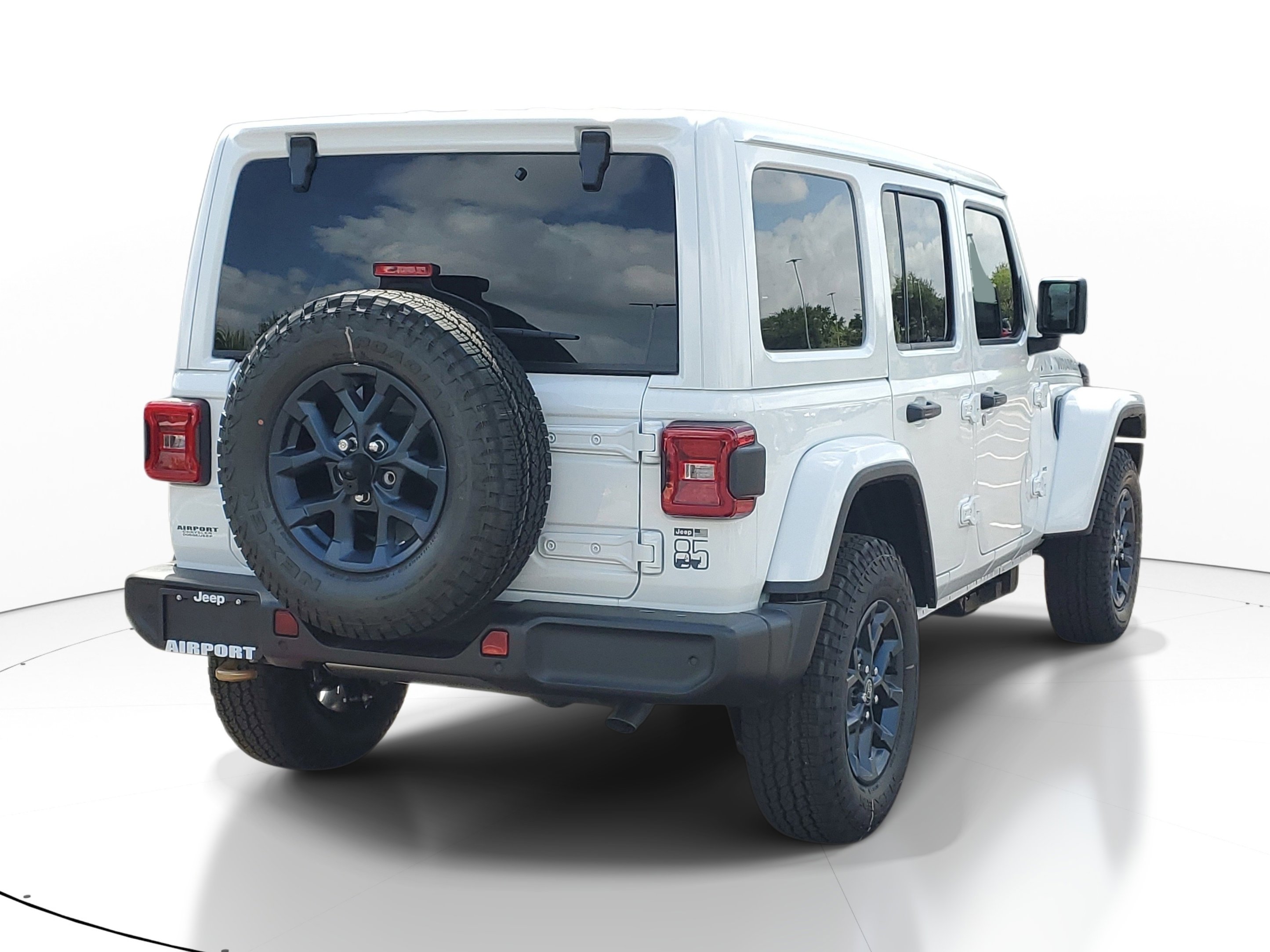 New 2026 Jeep Wrangler Unlimited Sport AWD/4WD image 4
