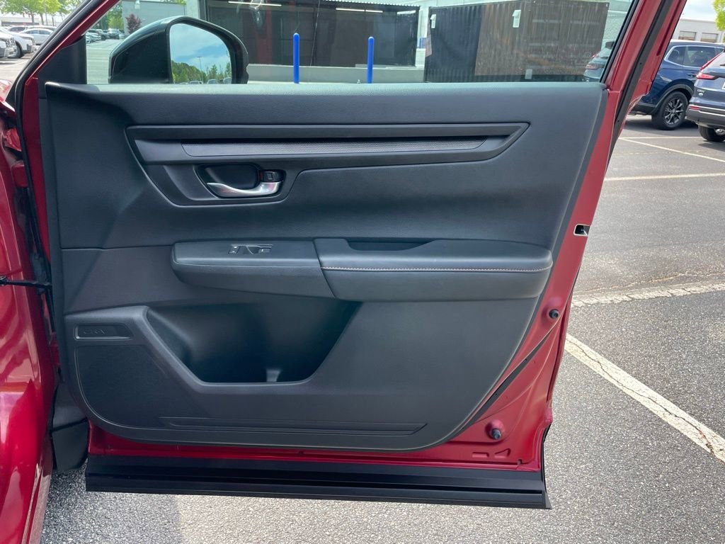 Certified 2025 Honda CR-V Sport image 29