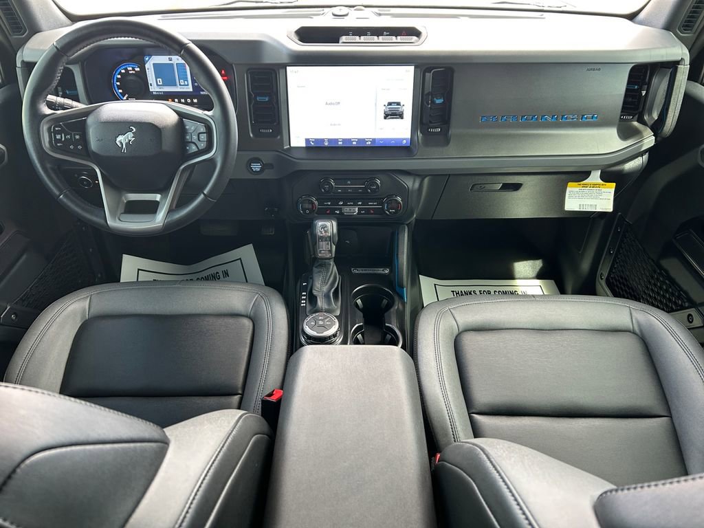 Used 2024 Ford Bronco Black Diamond image 11