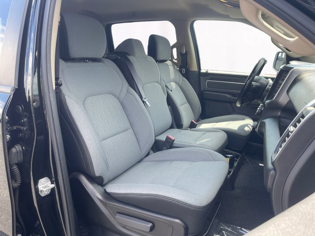 Used 2020 RAM 1500 Big Horn AWD/4WD image 15