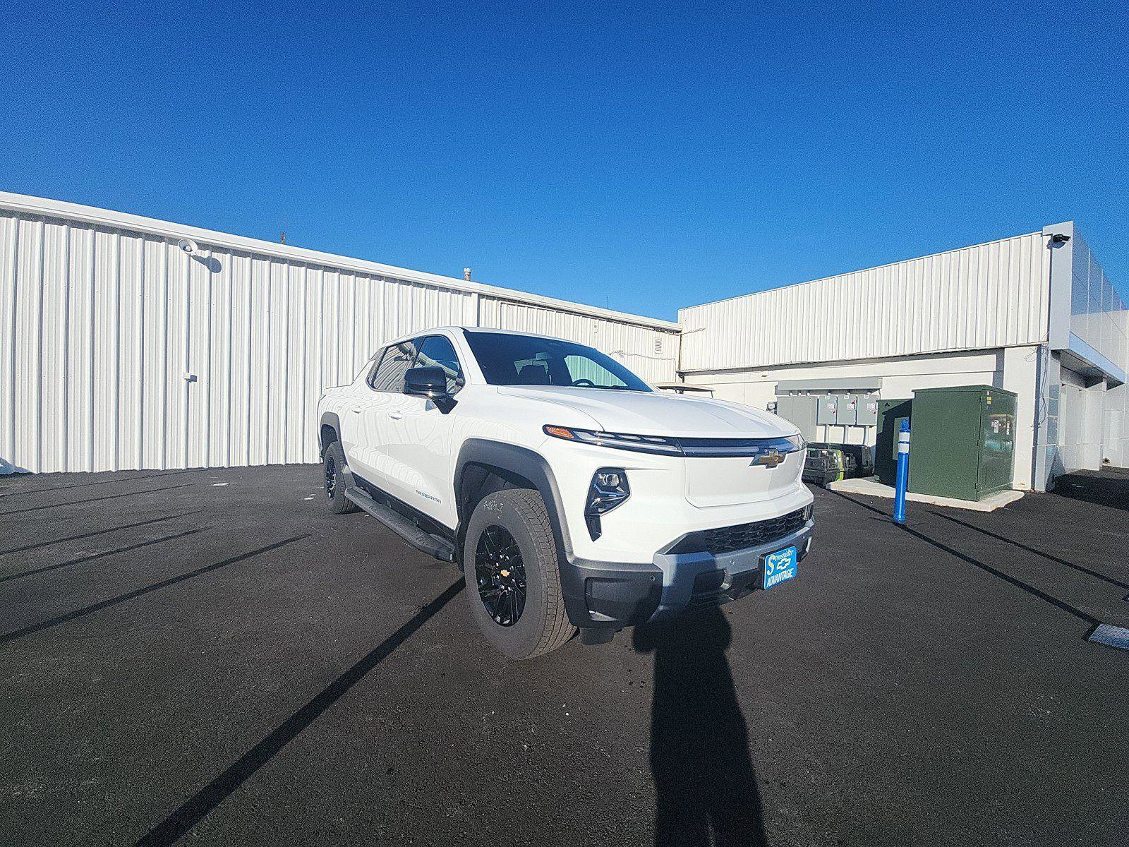New 2026 Chevrolet Silverado EV LT image 7