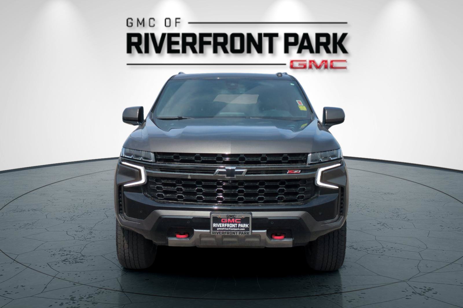 Used 2021 Chevrolet Tahoe Z71 w/ Z71 Signature Package AWD/4WD image 8