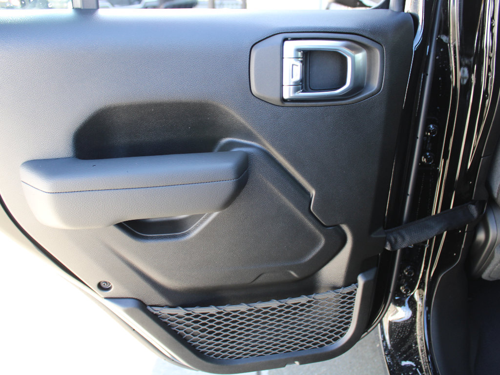 New 2026 Jeep Gladiator Sport image 30