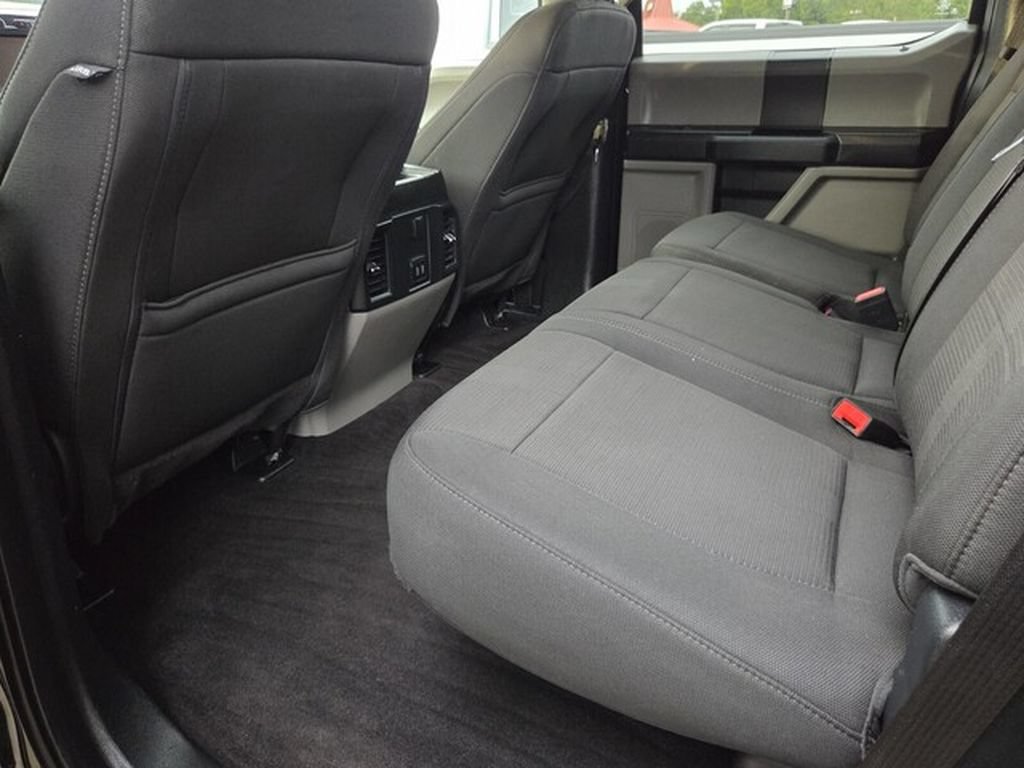Used 2018 Ford F150 XL w/ Equipment Group 101A Mid AWD/4WD image 4