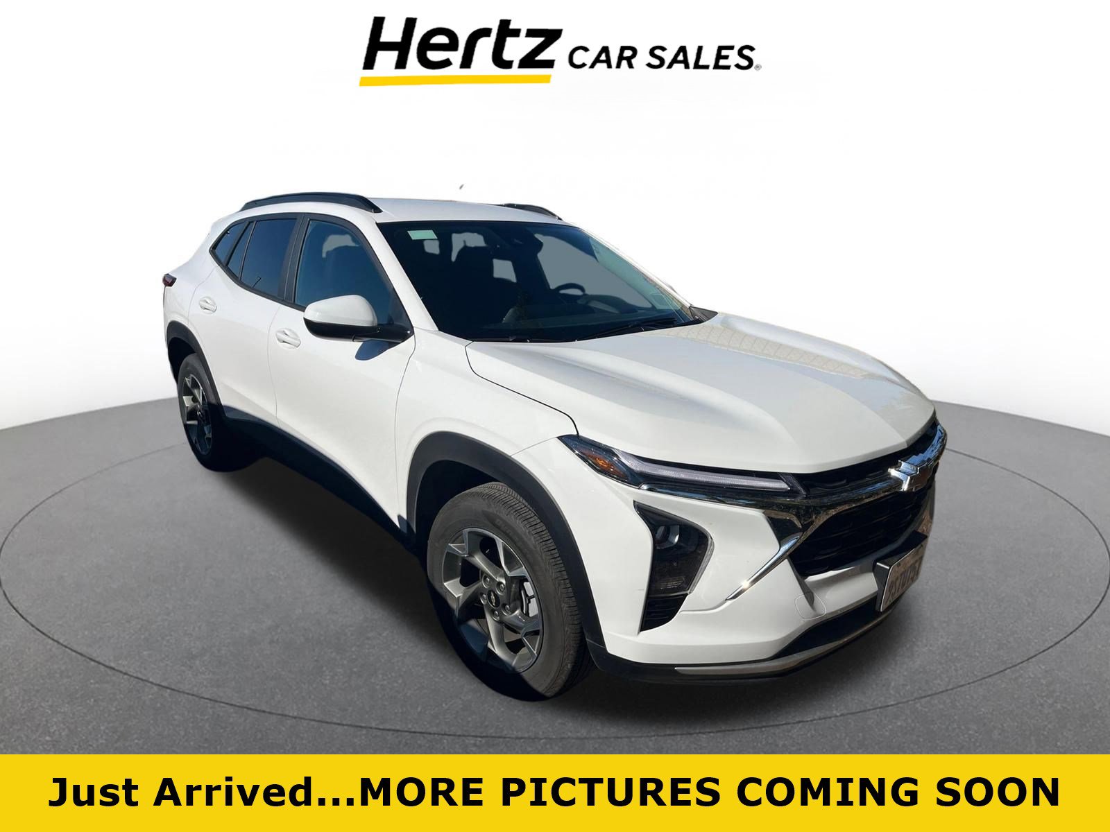 Used 2025 Chevrolet Trax LT