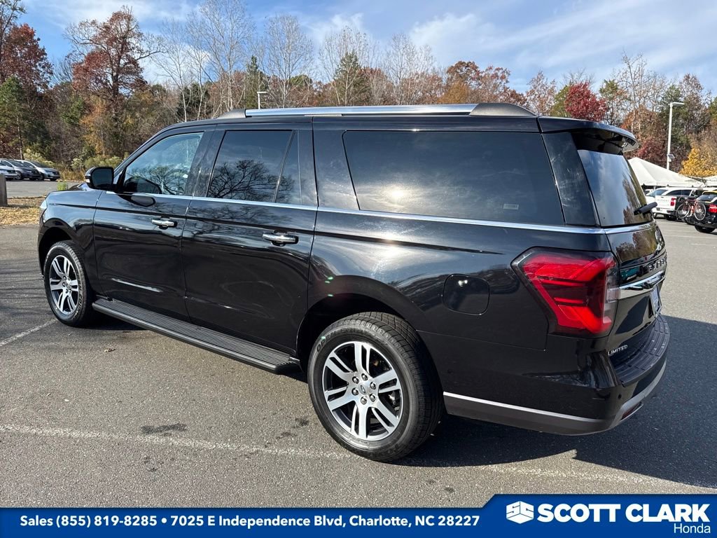 Used 2024 Ford Expedition Max Limited image 3