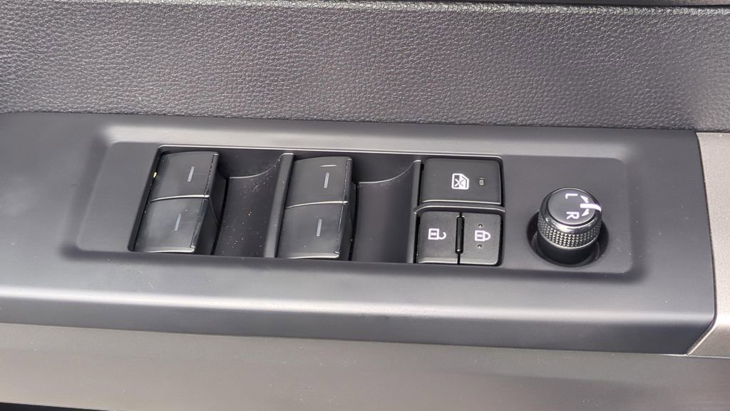Used 2024 Toyota Tundra SR5 w/ SR5 Convenience Package RWD image 18