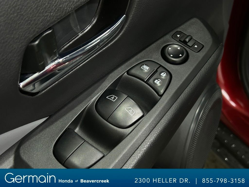 Used 2024 Nissan Kicks SR w/ SR Premium Package image 20