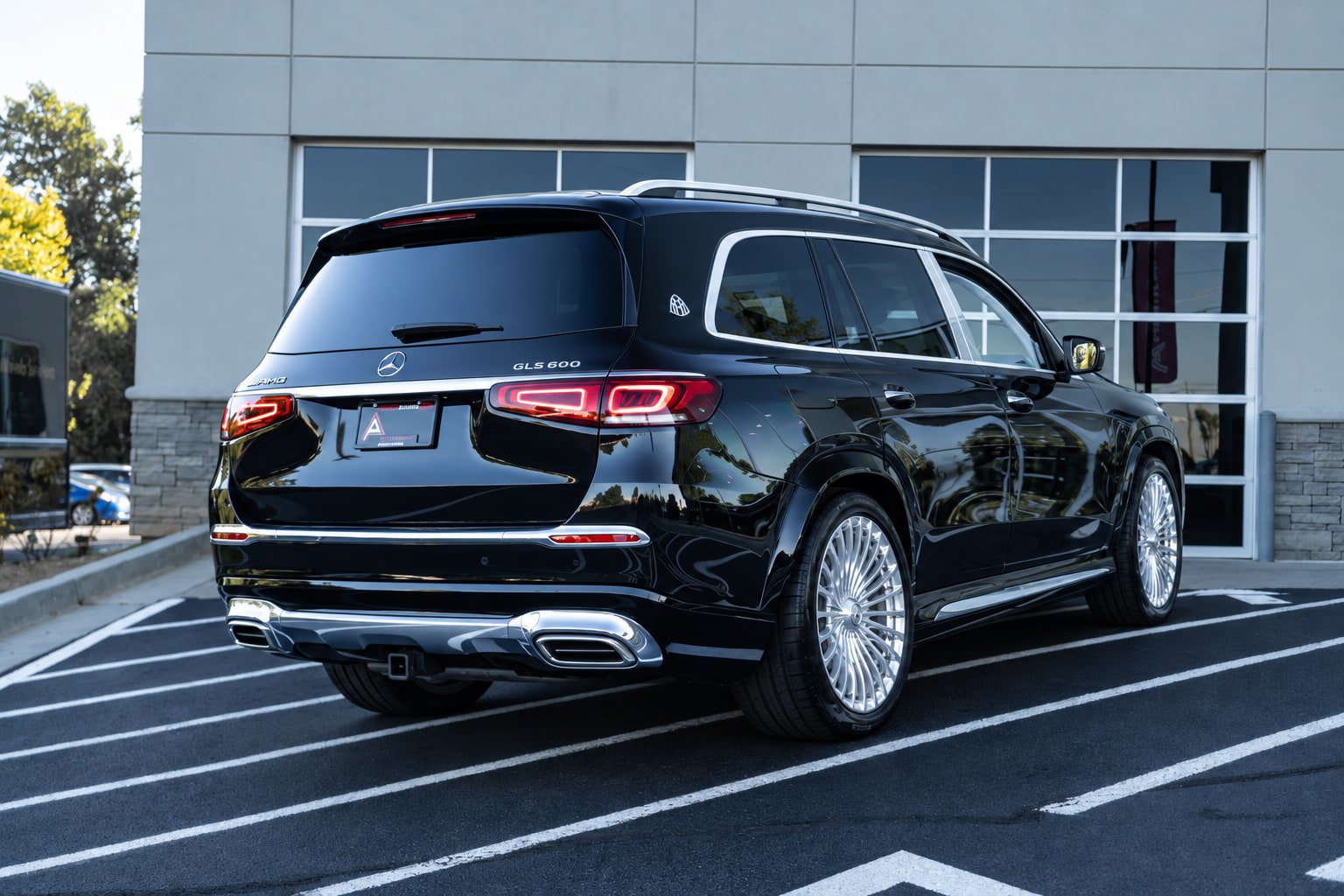 Used 2022 Mercedes-Benz Maybach GLS 600 4MATIC image 6