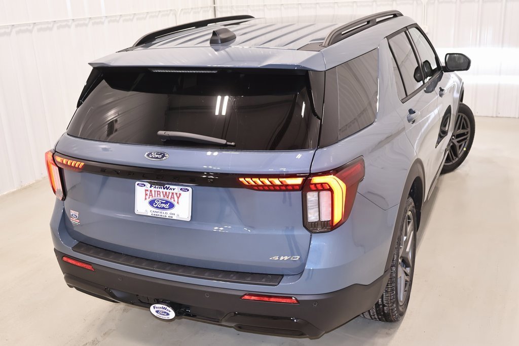 New 2026 Ford Explorer ST-Line image 41