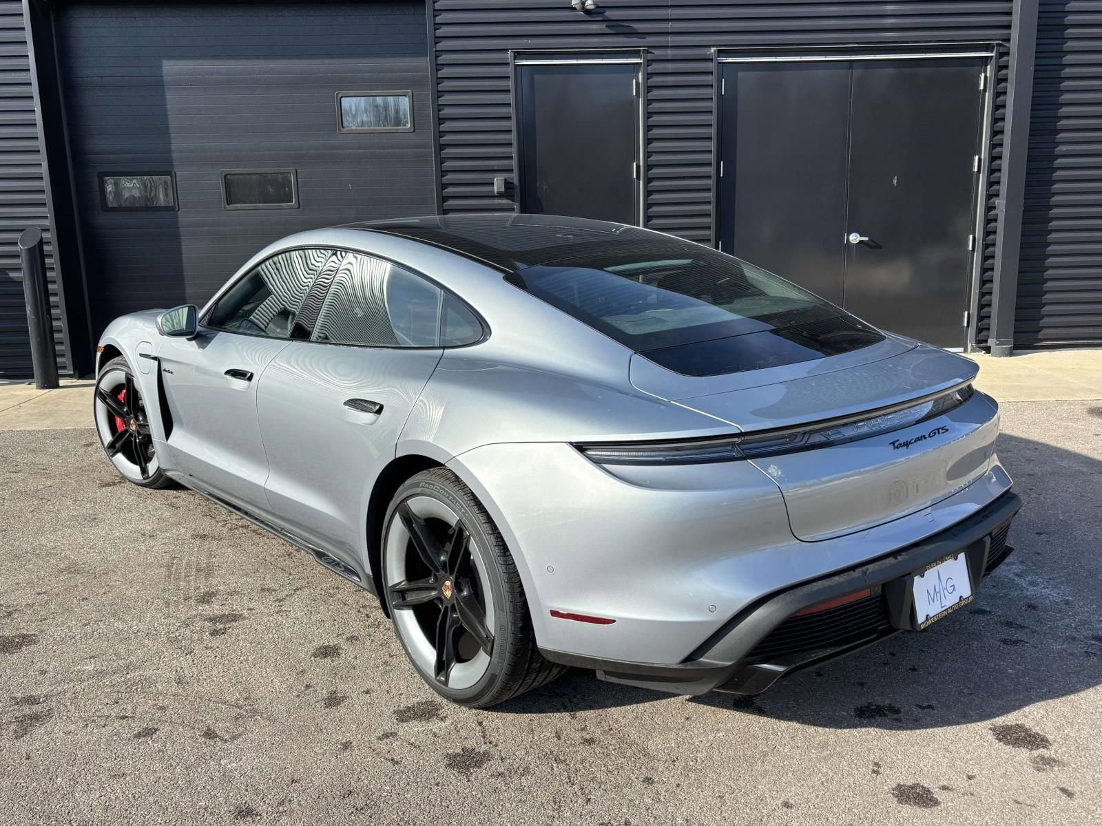 New 2026 Porsche Taycan GTS image 3