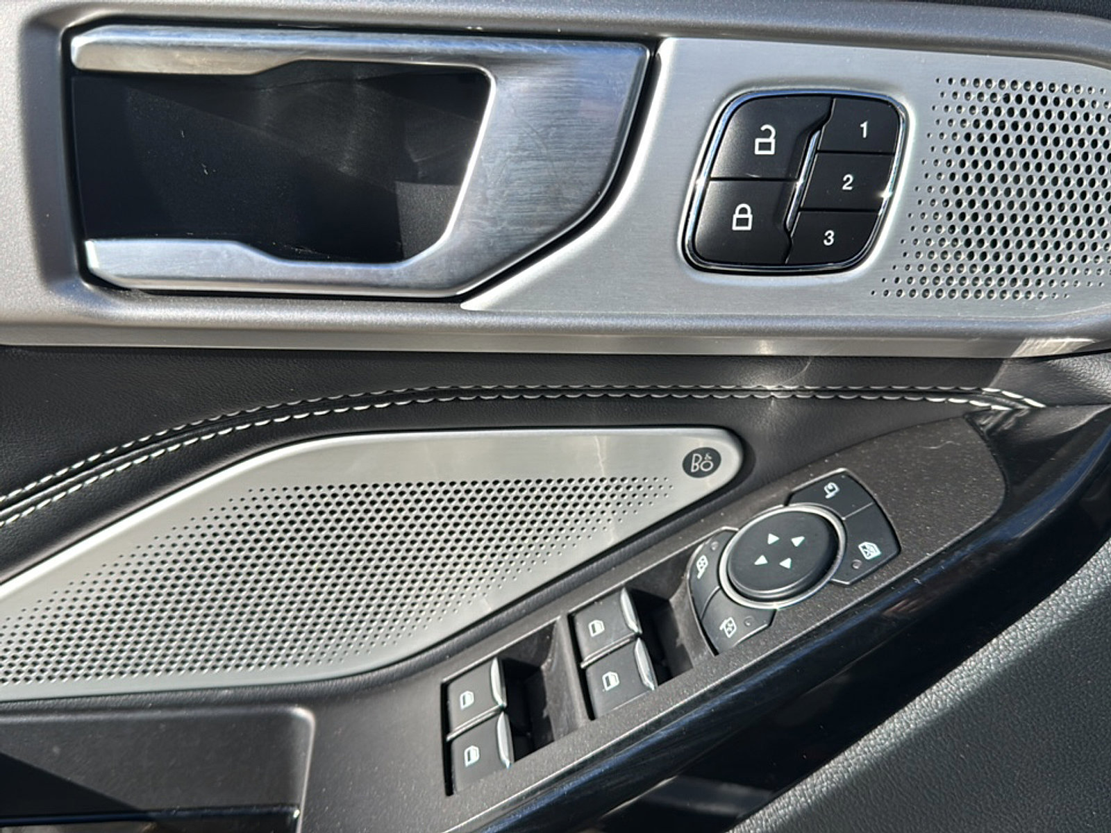 Used 2023 Ford Explorer ST w/ Equipment Group 401A image 14