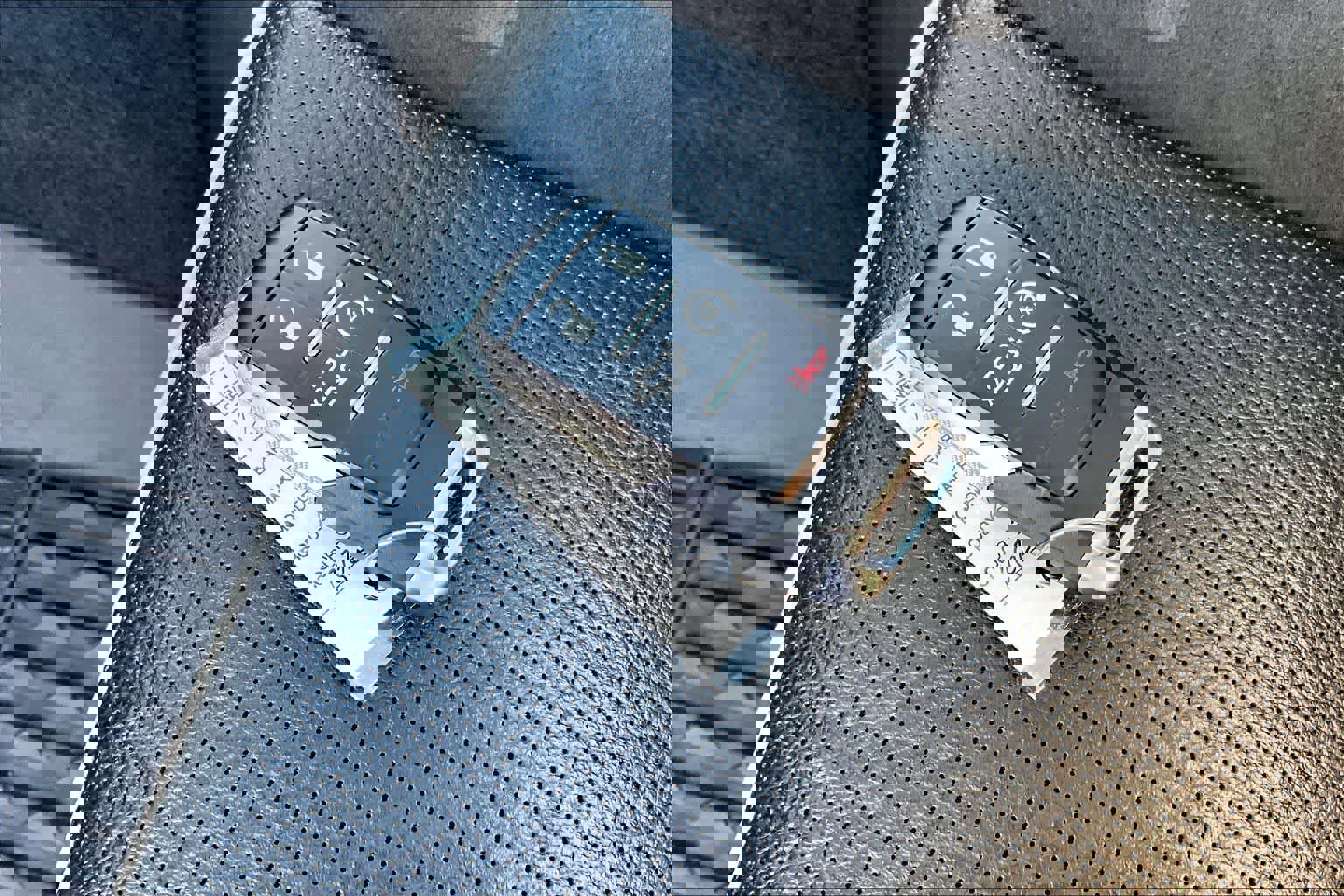 Used 2024 RAM 2500 Laramie w/ Safety Group image 20