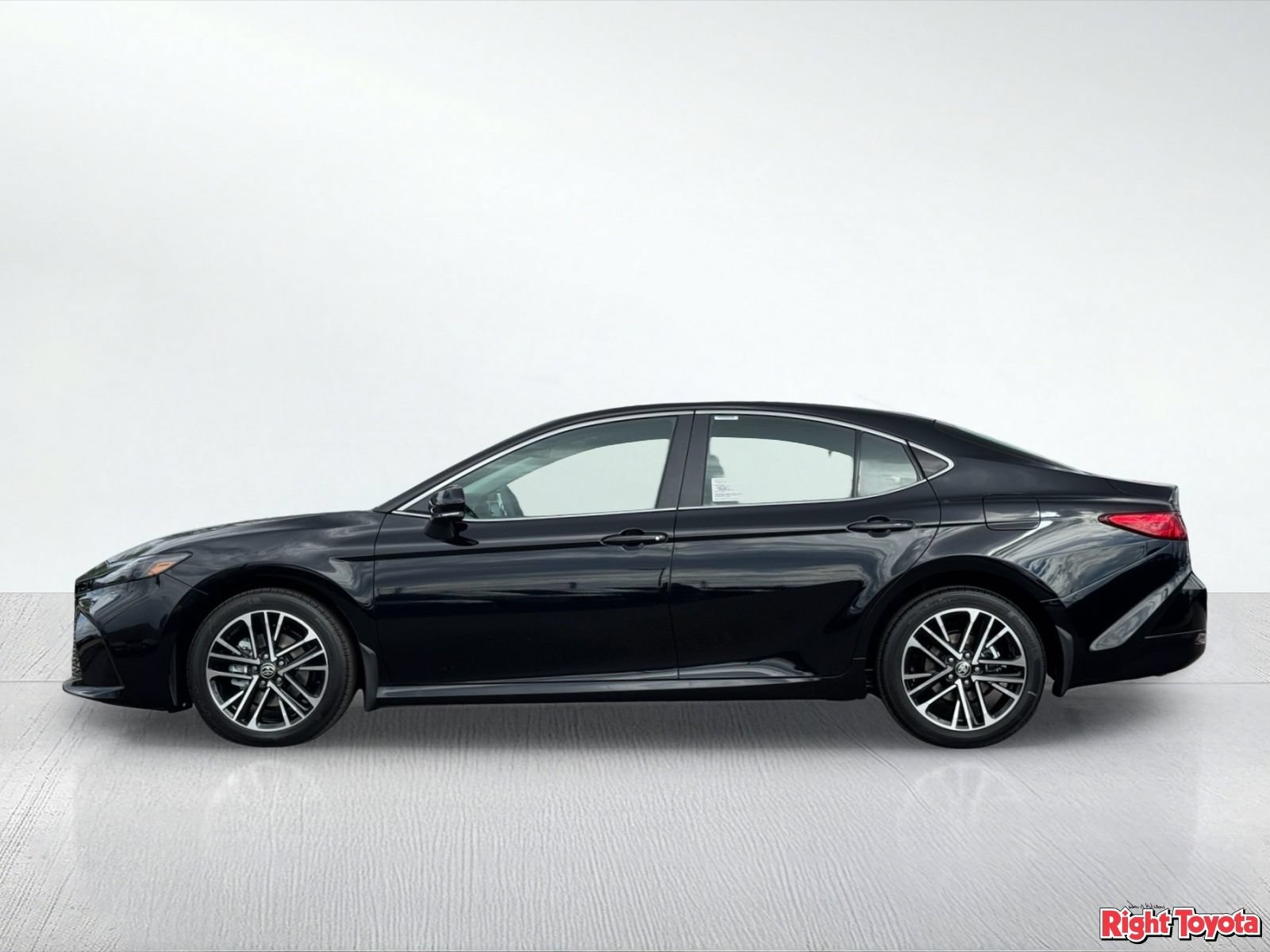 New 2026 Toyota Camry XLE FWD image 2