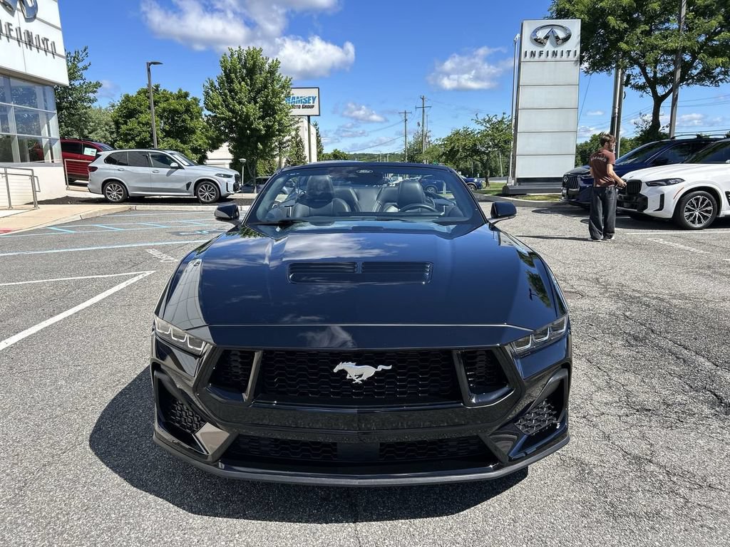 Used 2024 Ford Mustang GT Premium RWD image 3