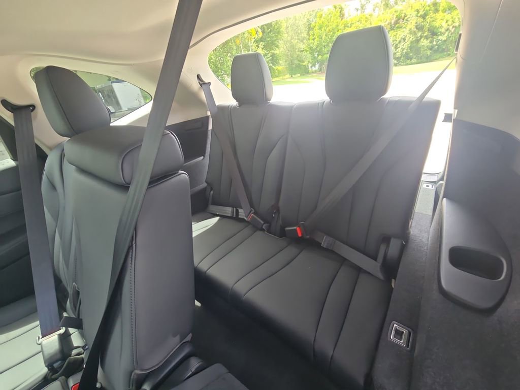 New 2026 Acura MDX SH-AWD image 33