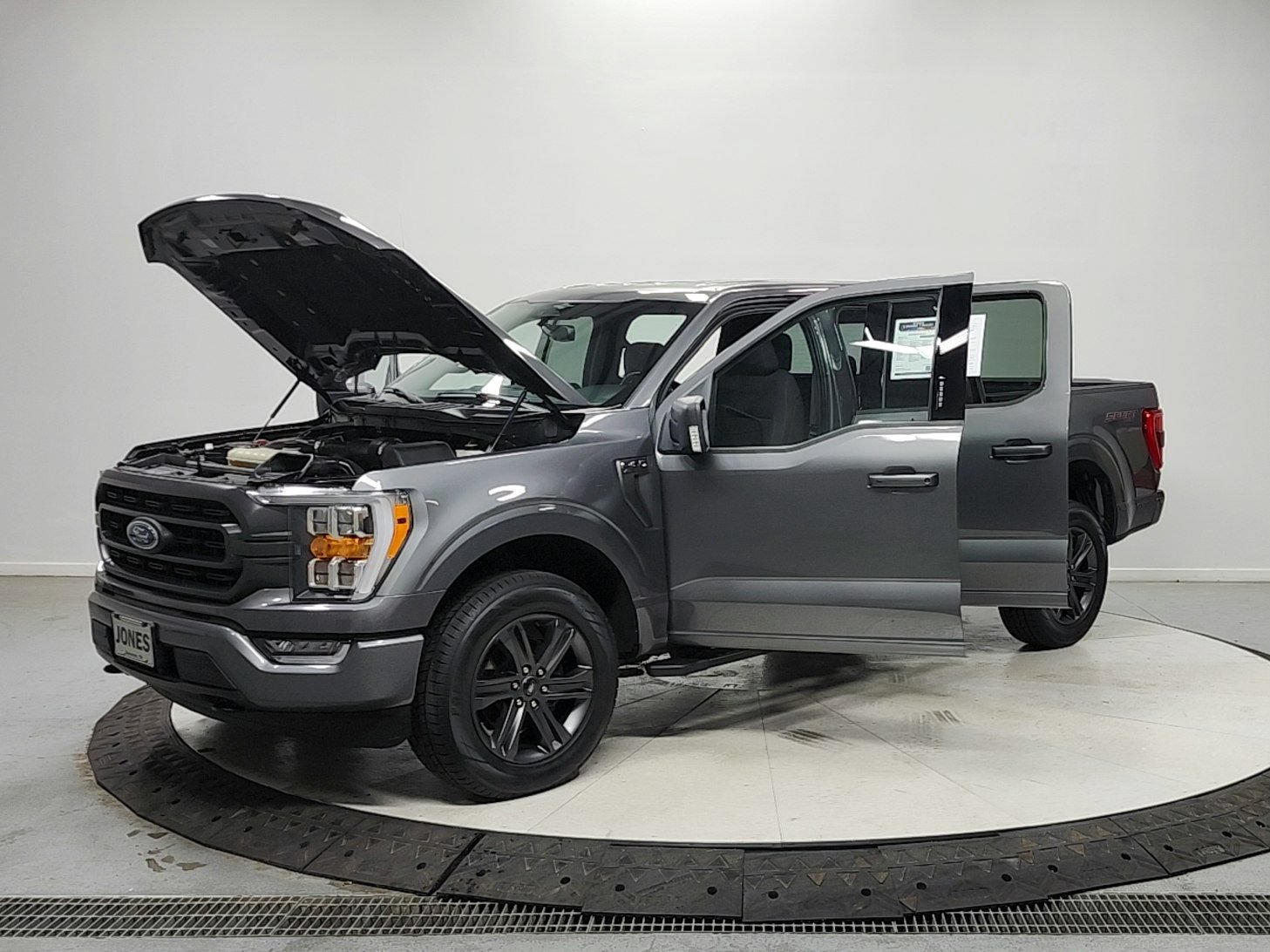 Used 2023 Ford F150 XLT w/ Equipment Group 302A High AWD/4WD image 11