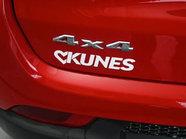 Used 2024 Jeep Compass Latitude image 19