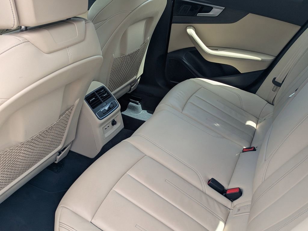 Used 2024 Audi A4 2.0T Premium Plus image 12