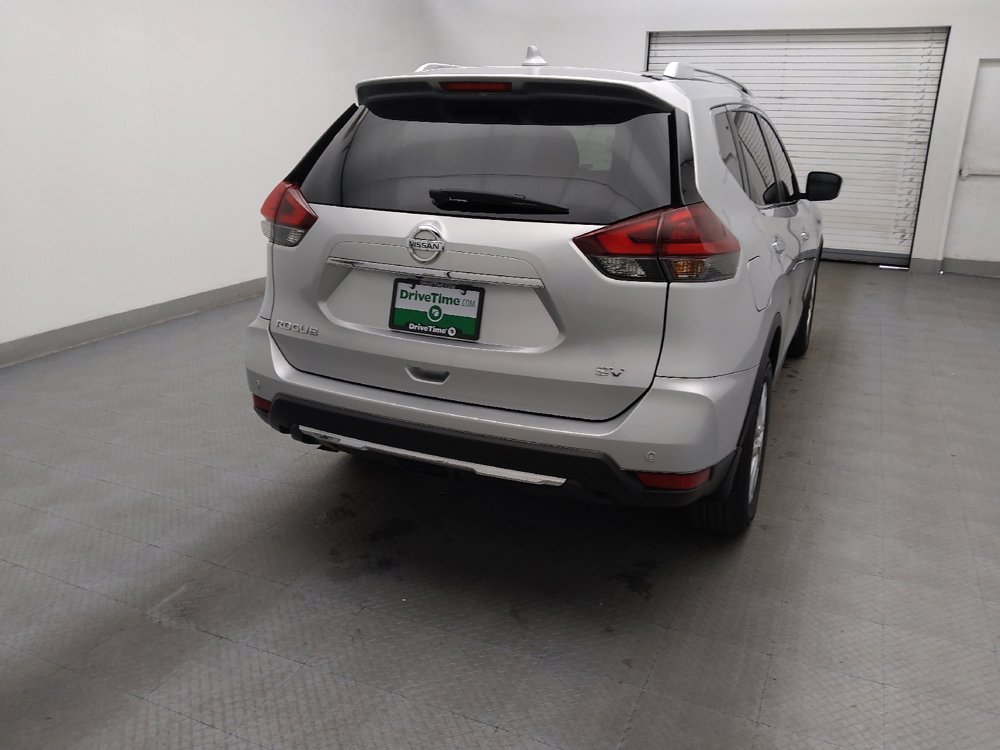Used 2020 Nissan Rogue SV FWD image 7