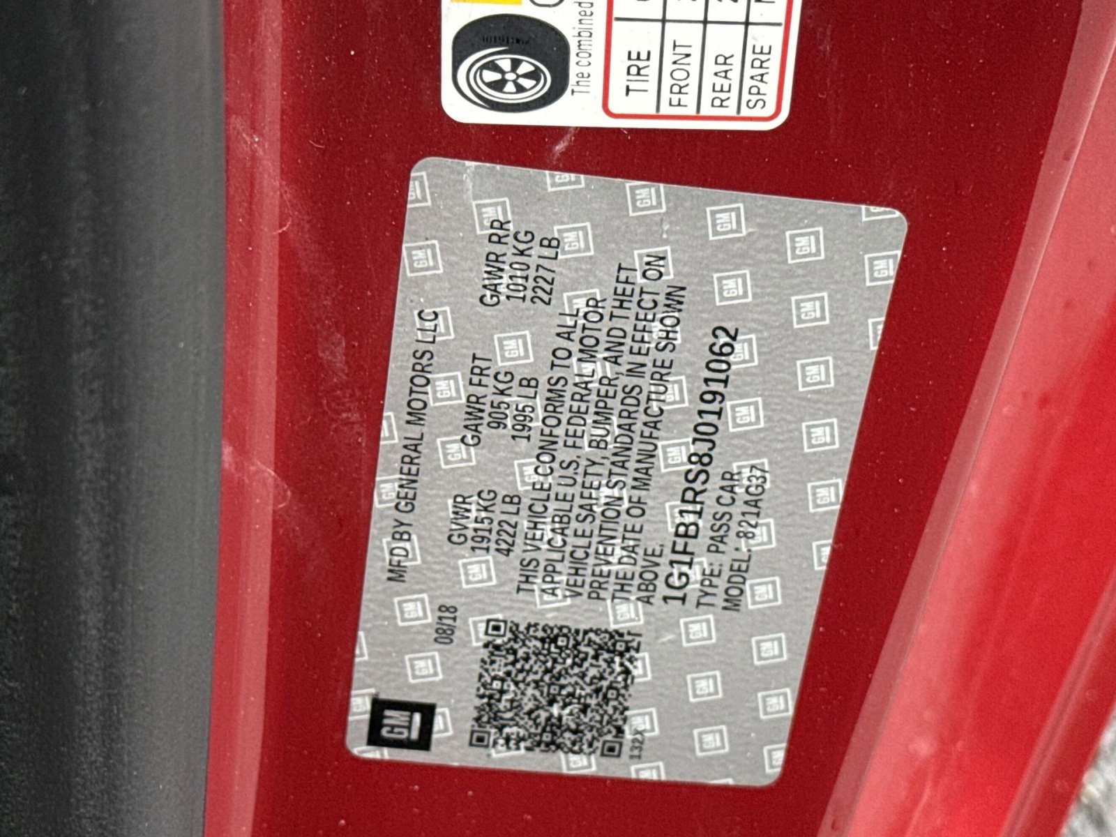 Used 2018 Chevrolet Camaro LT w/ RS Package image 28