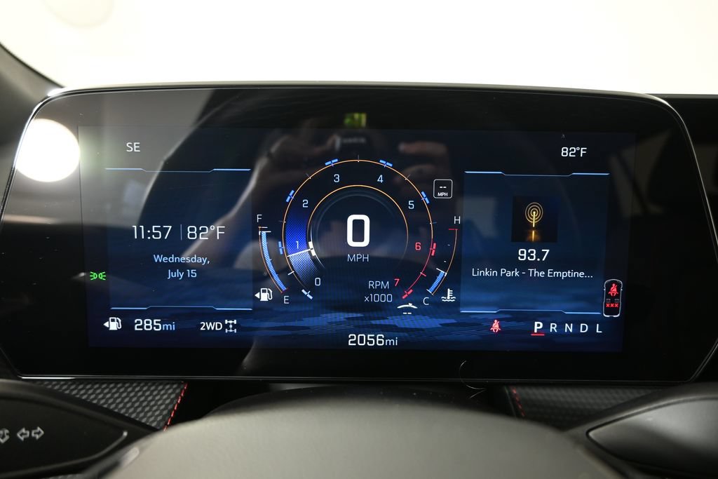 Used 2025 Chevrolet Equinox RS w/ Safety and Technology Package AWD/4WD image 25