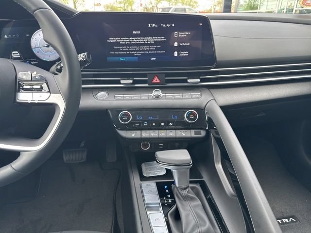 New 2026 Hyundai Elantra Limited FWD image 25