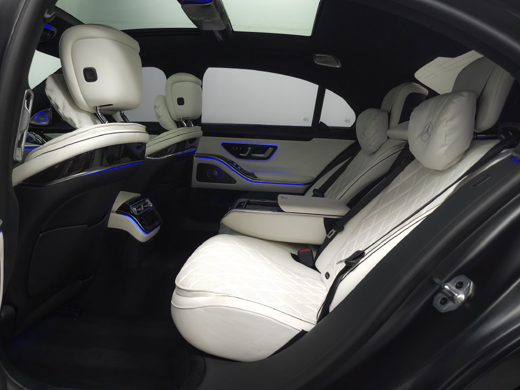 Used 2023 Mercedes-Benz S 580 4MATIC Sedan image 29