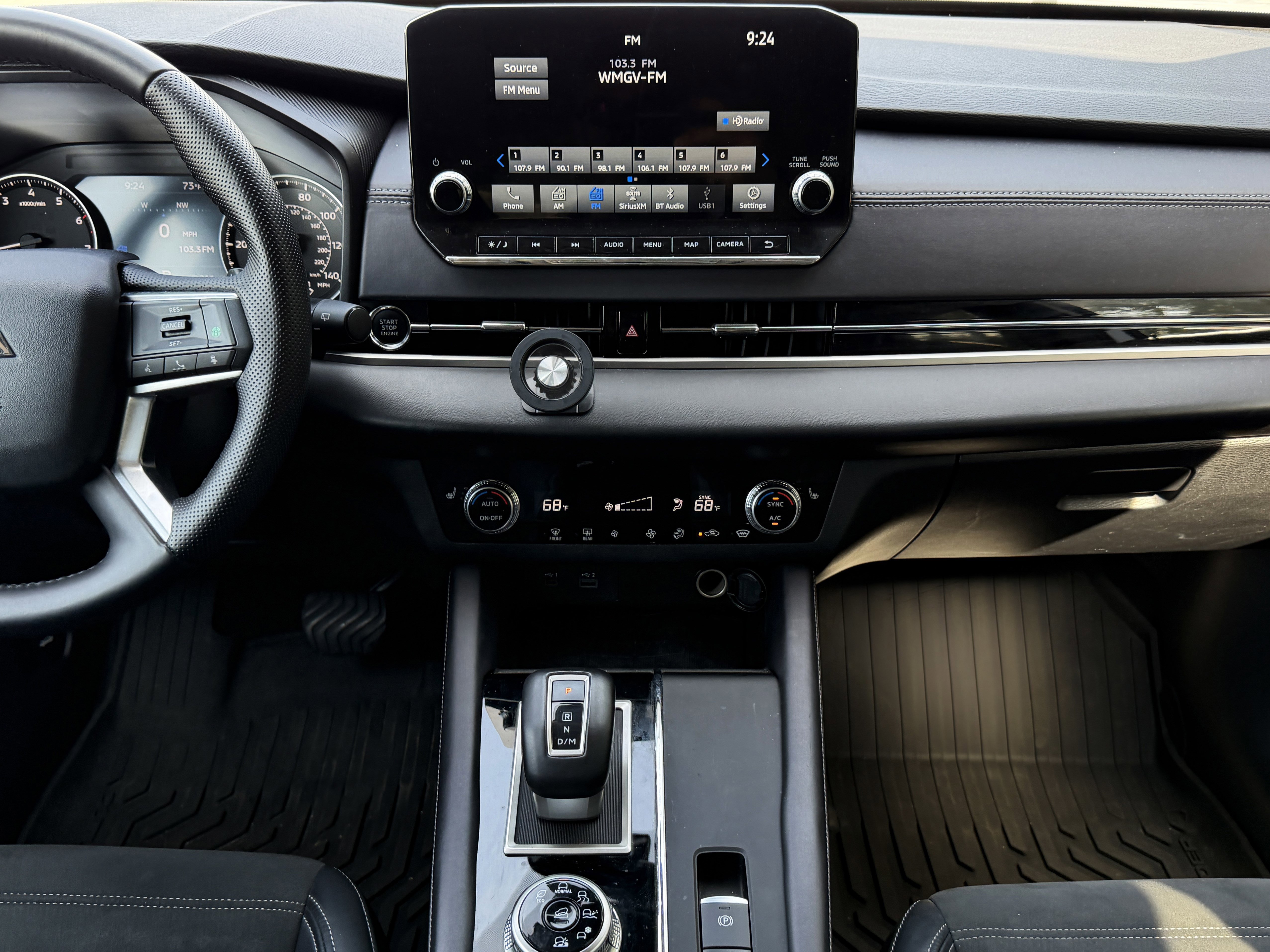 Used 2023 Mitsubishi Outlander SE AWD/4WD image 9