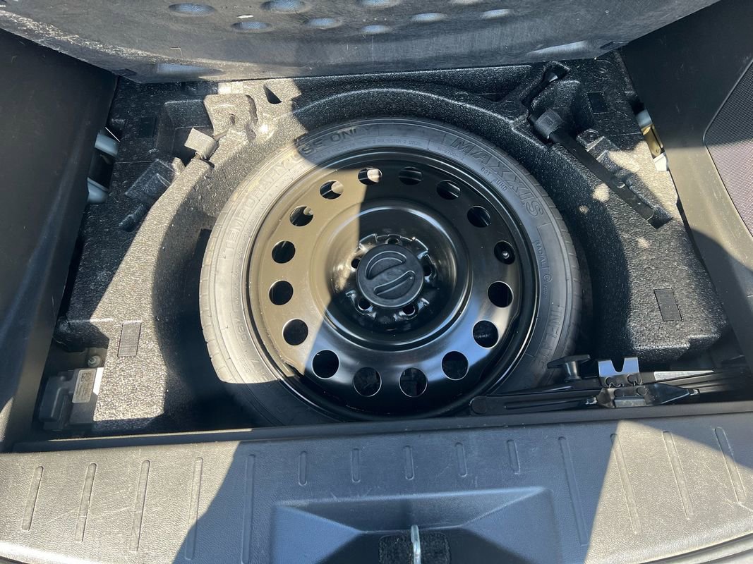 Used 2015 Chevrolet Equinox LTZ AWD/4WD image 10