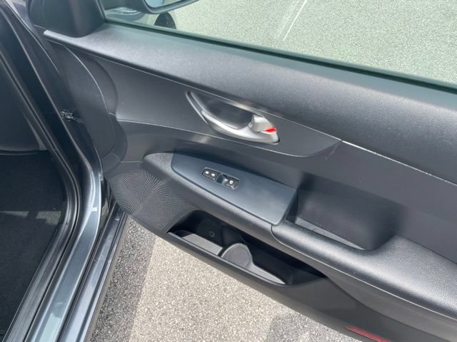 Used 2021 Kia Forte LXS FWD image 41