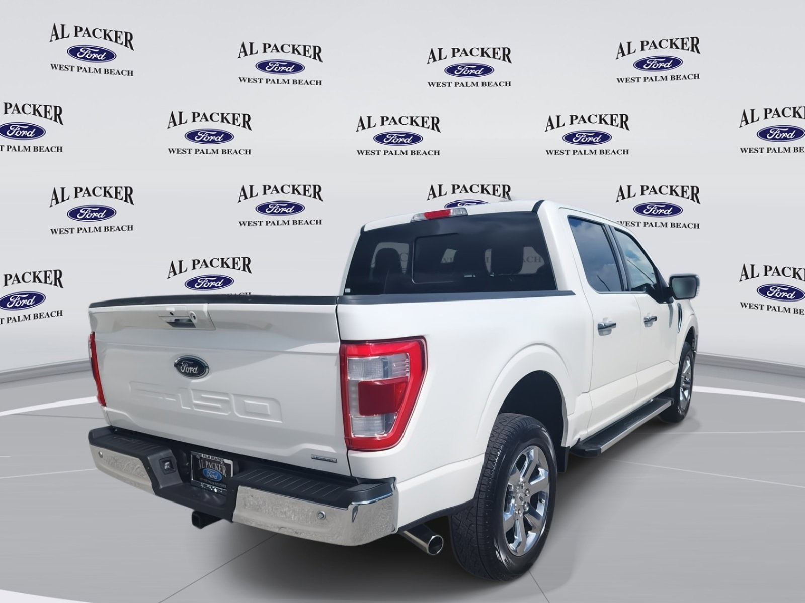 Used 2023 Ford F150 Lariat w/ FX4 Off-Road Package image 5