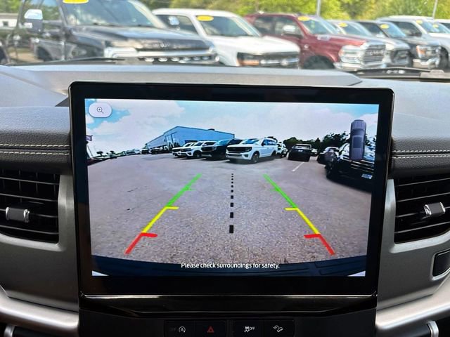 Used 2024 Ford Expedition XLT AWD/4WD image 26