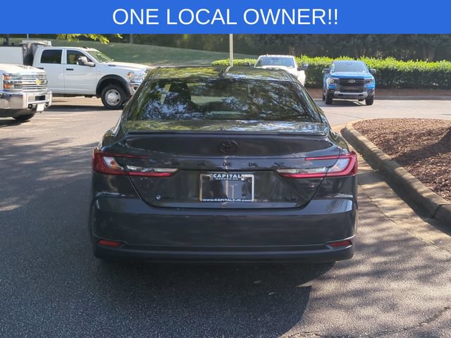 Used 2025 Toyota Camry LE w/ Convenience Package FWD image 4