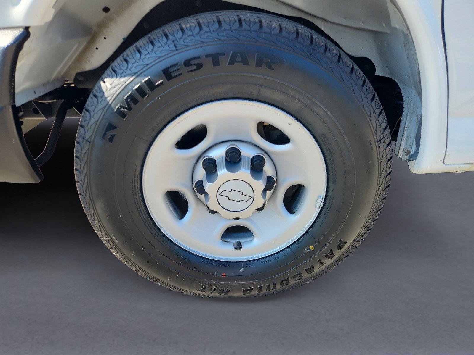 Used 2015 Chevrolet Express 2500 RWD image 9