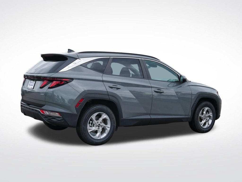 Used 2024 Hyundai Tucson SEL AWD/4WD image 3