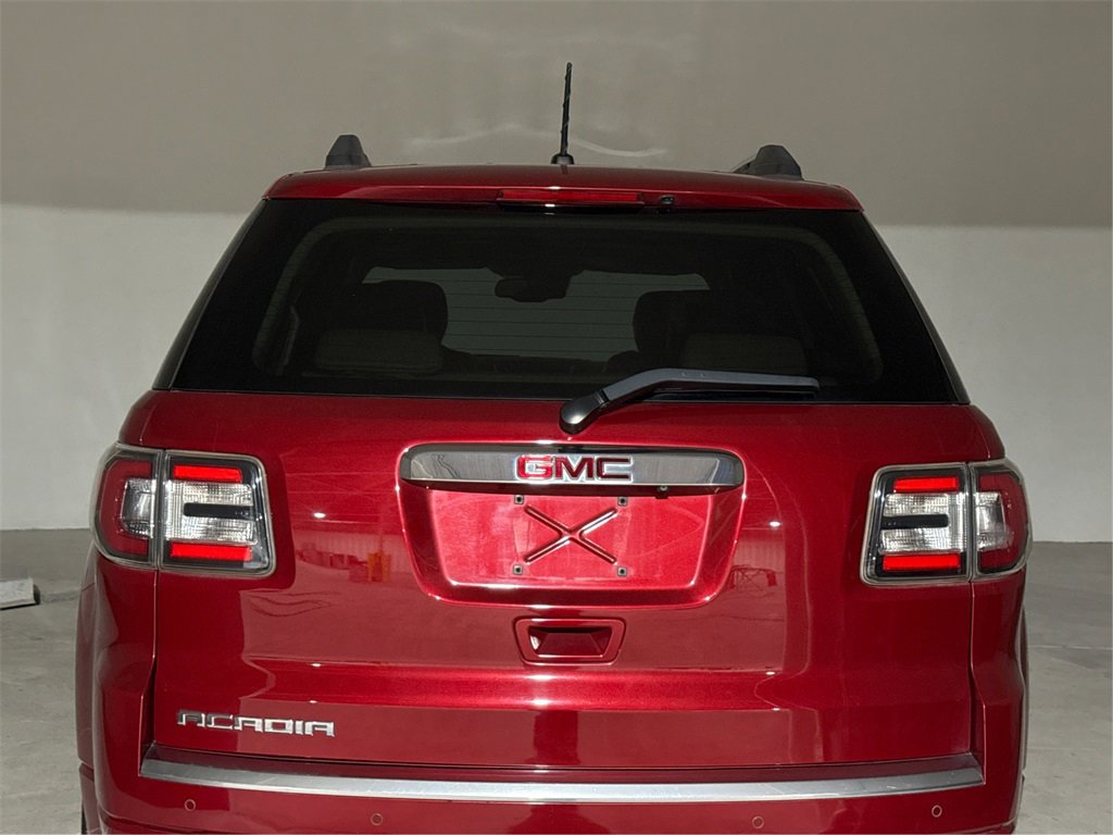 Used 2014 GMC Acadia Denali image 17