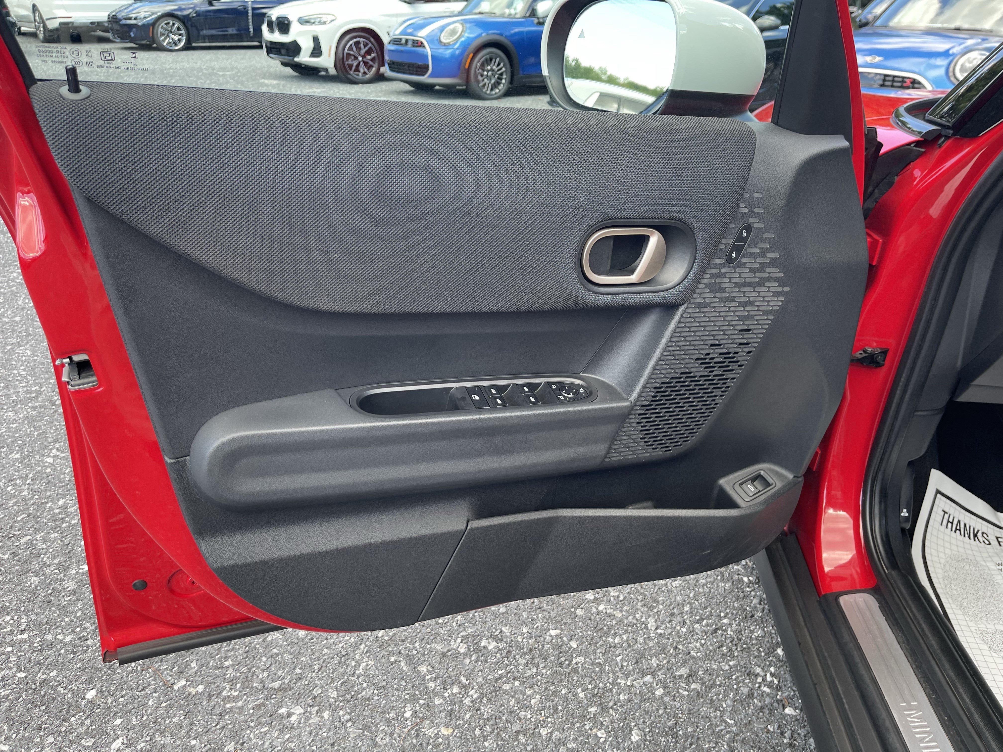 Used 2025 MINI Cooper S FWD image 9