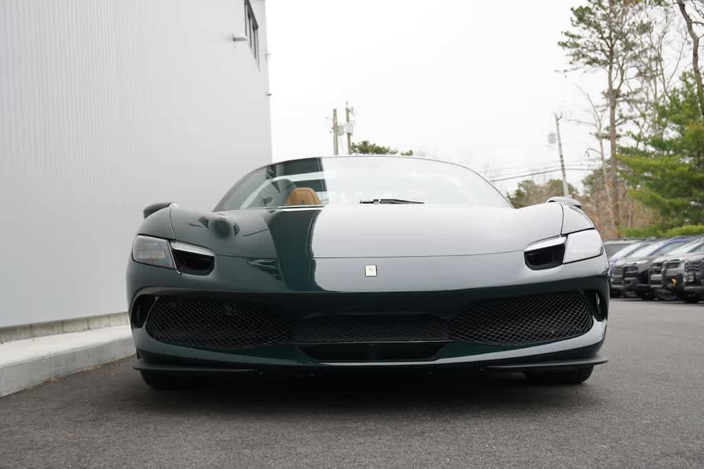 Used 2025 Ferrari 296 GTS RWD image 5