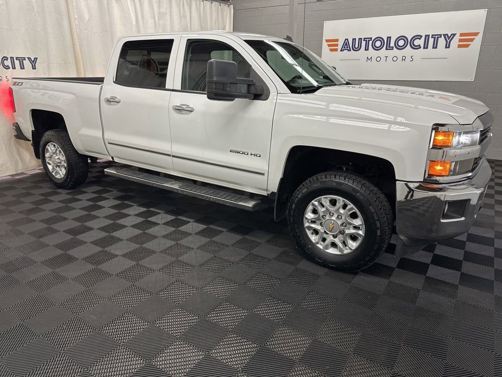 Used 2015 Chevrolet Silverado 2500 LTZ AWD/4WD image 2