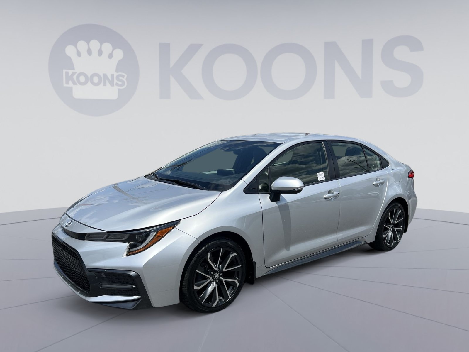 Used 2020 Toyota Corolla SE FWD image 1