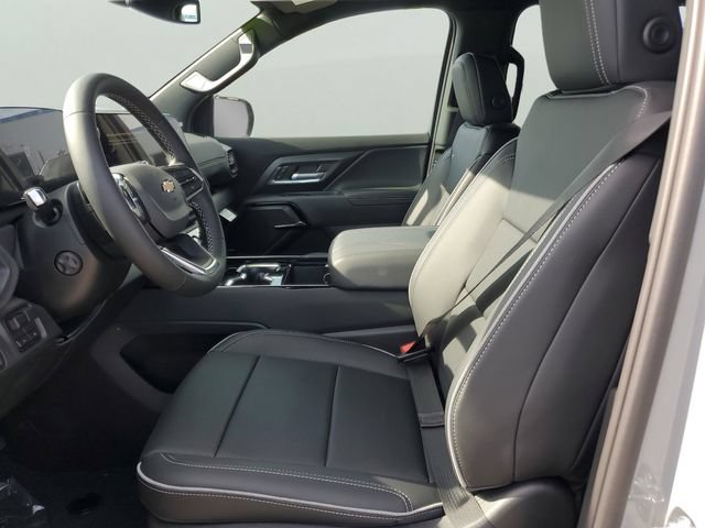 New 2026 Chevrolet Silverado EV LT w/ Plus Package AWD/4WD image 19