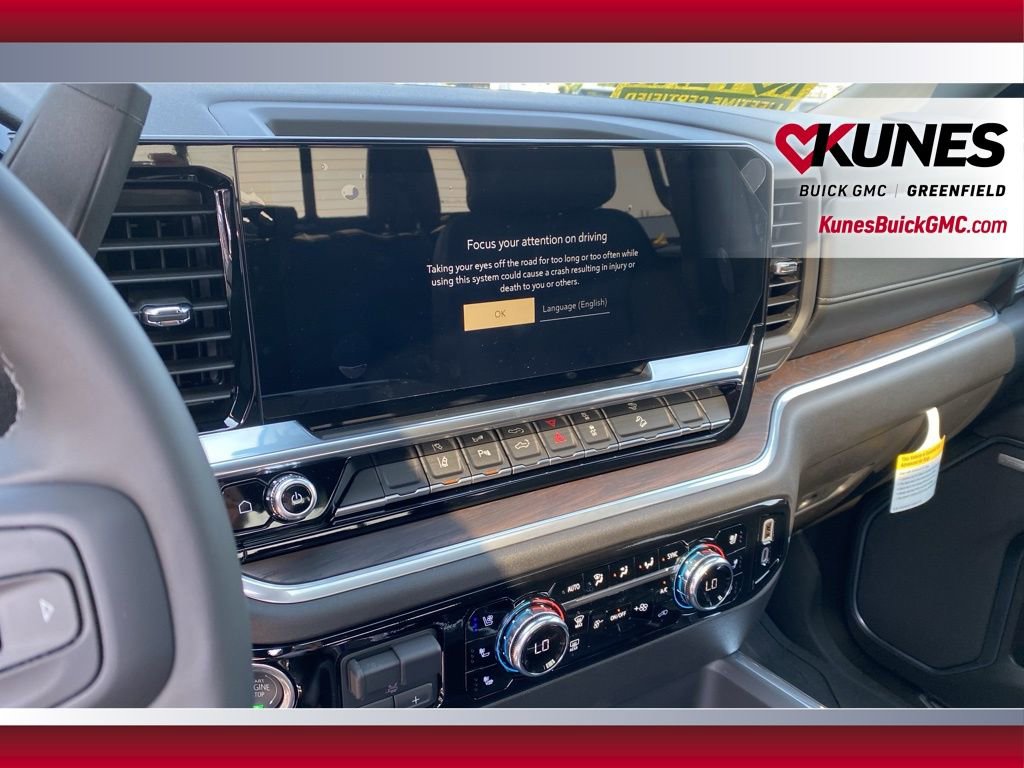 New 2025 GMC Sierra 3500 SLT w/ SLT Premium Package image 34