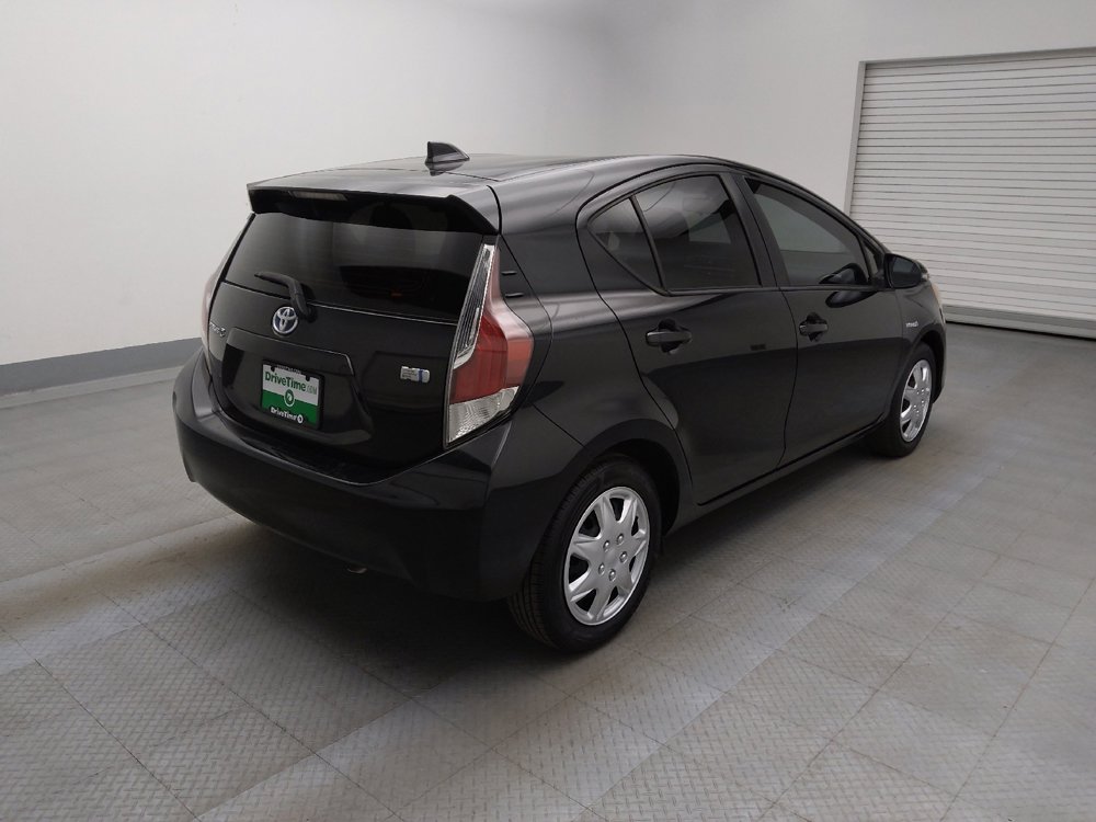 Used 2015 Toyota Prius C Two image 9